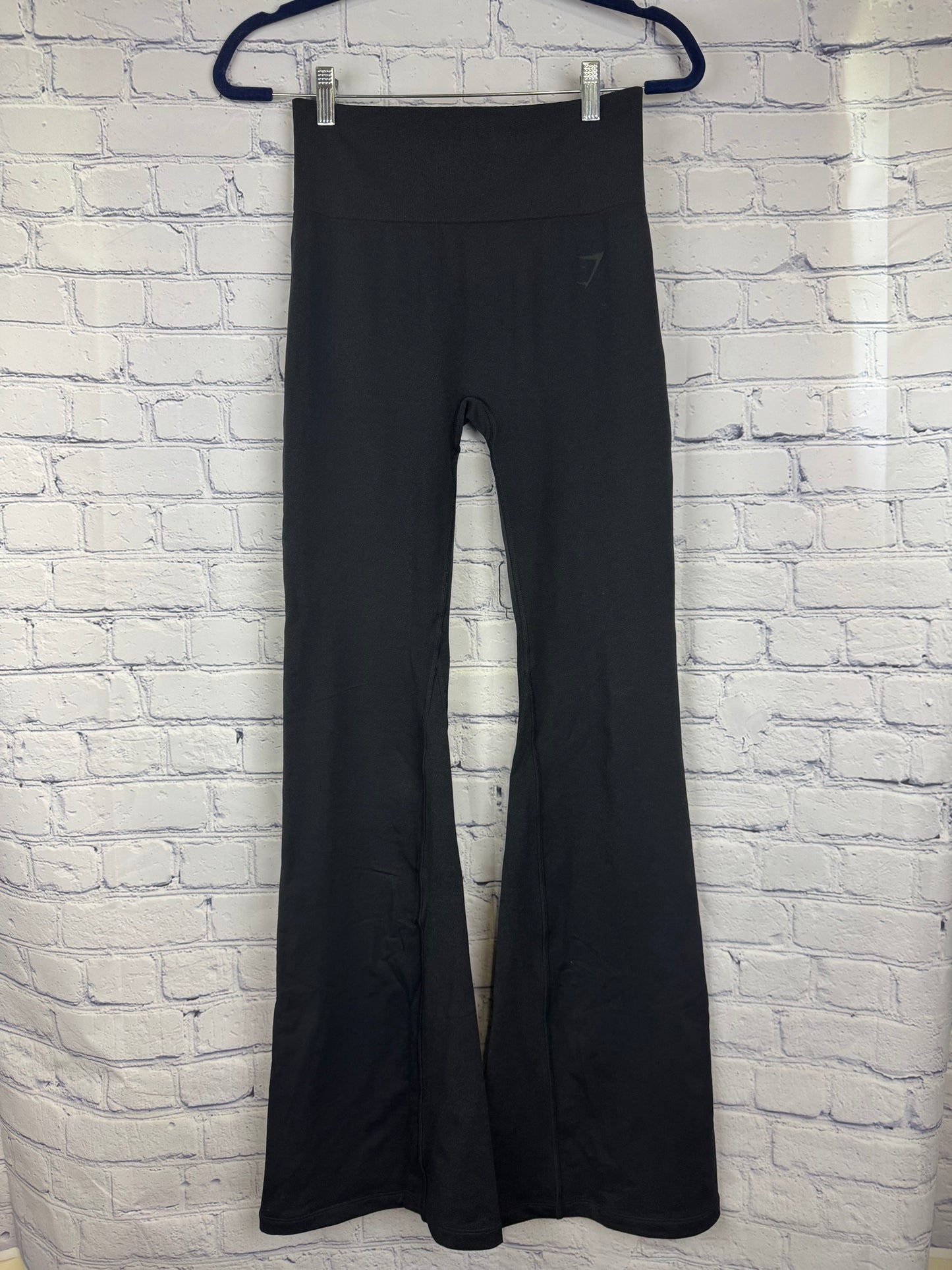 Gymshark Elevate Flared Leggings (Size XS, Some fading noted to back)
