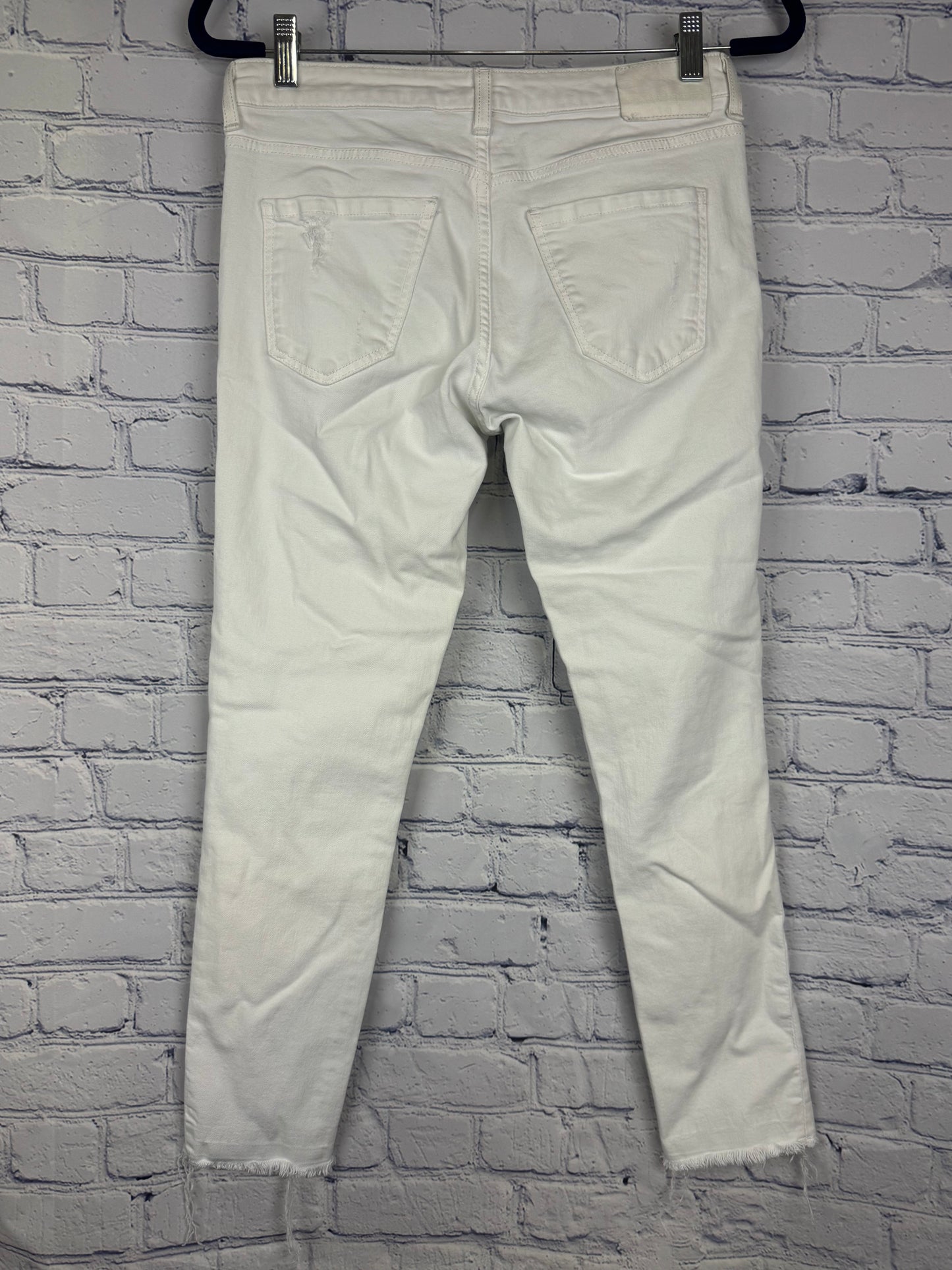Zara Basic Denim Distressed Crop Jeans (Size 6)