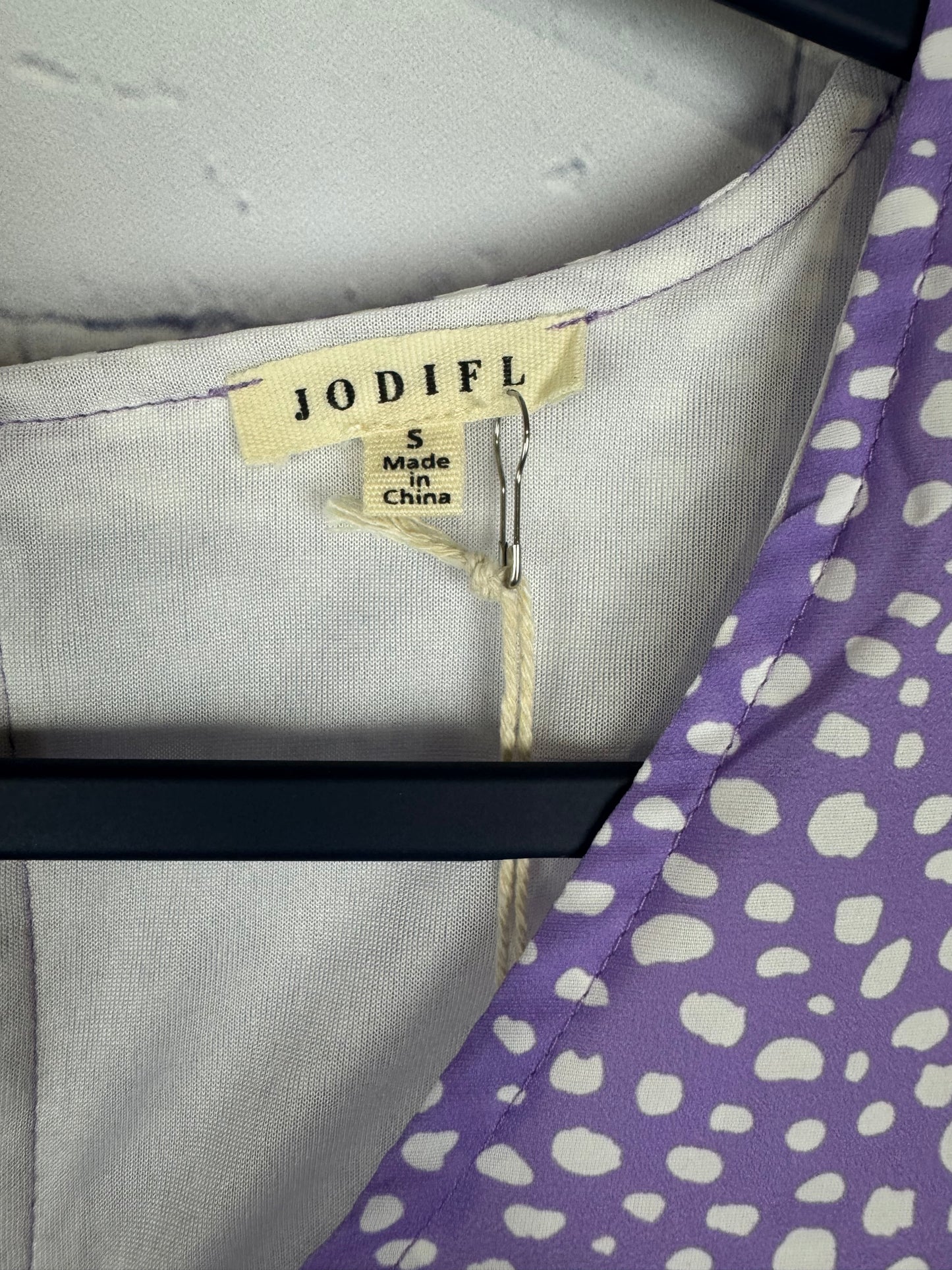 JODIFL Purple and White Flutter Sleeve NWT (Size S)