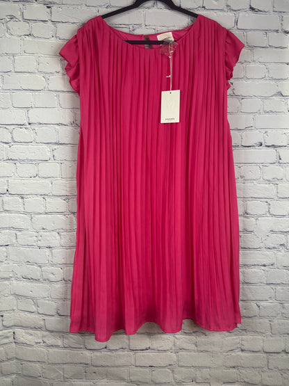 Hot Pink Accordion Dress Andrée By Unit