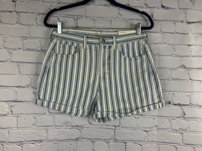 American Eagle Mom Short NWT (Size 8)
